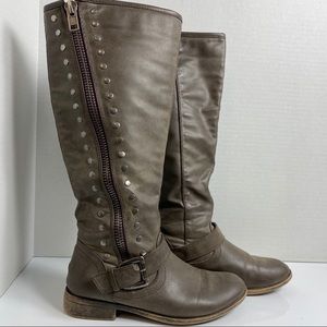 Grey Madden Girl Women’s Cooper Riding Boot